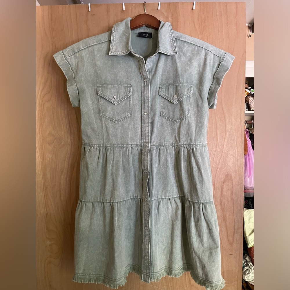 Vici Button Down Dress